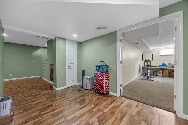 611 Deer Run Drive NE, Cedar Rapids, IA 52402