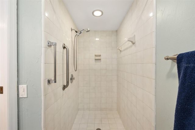 3928 NW 23RD CIRCLE, Gainesville, FL 32605