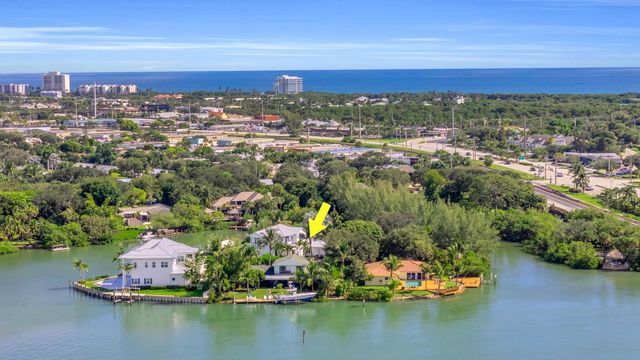 1305 Peninsular Road, Jupiter, FL 33469