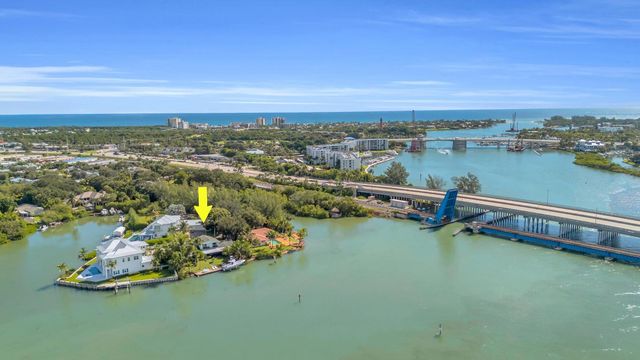 1305 Peninsular Road, Jupiter, FL 33469