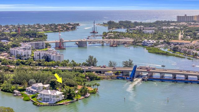 1305 Peninsular Road, Jupiter, FL 33469