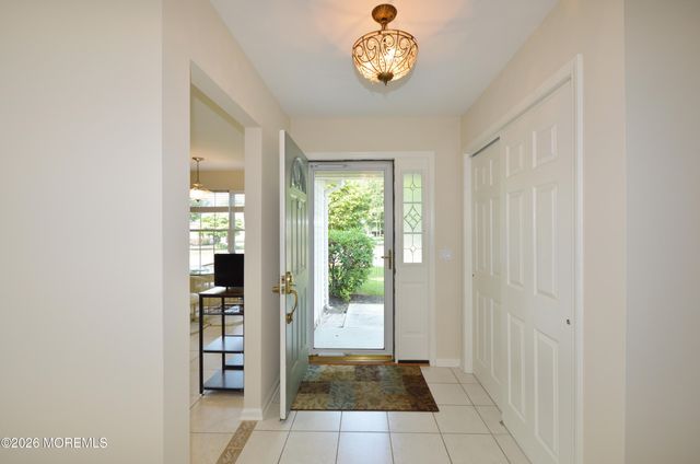 2654 Meadow Lake Drive, Toms River, NJ 08755