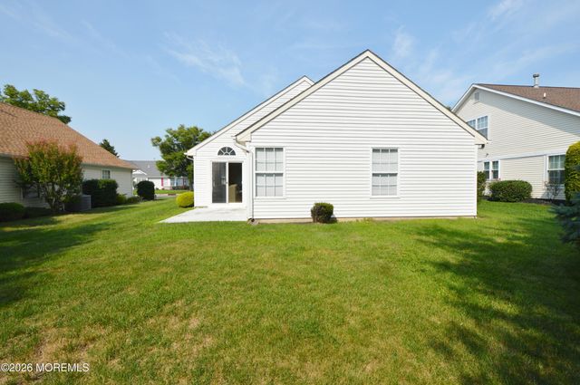 2654 Meadow Lake Drive, Toms River, NJ 08755
