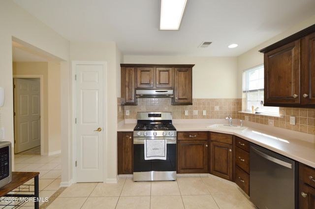 2654 Meadow Lake Drive, Toms River, NJ 08755