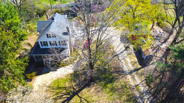 627 Beers Street, Hazlet, NJ 07730