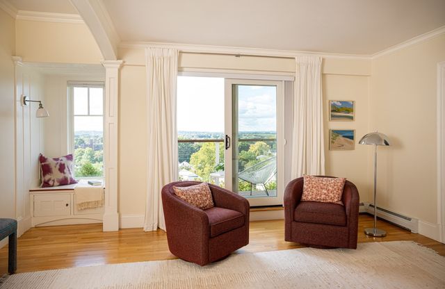213 Palfrey Street, Watertown, MA 02472