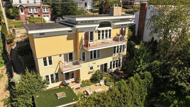213 Palfrey Street, Watertown, MA 02472