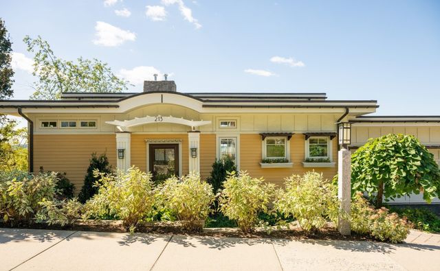 213 Palfrey Street, Watertown, MA 02472