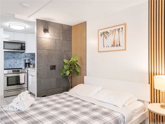 2572 Lemon Road 610, Honolulu, HI 96815