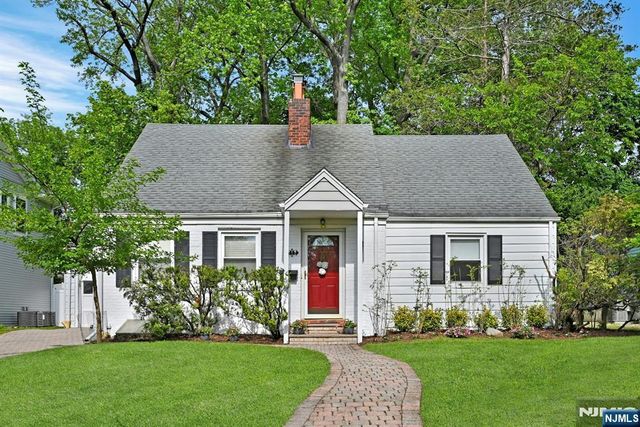 112 Wayne Avenue, River Edge, NJ 07661