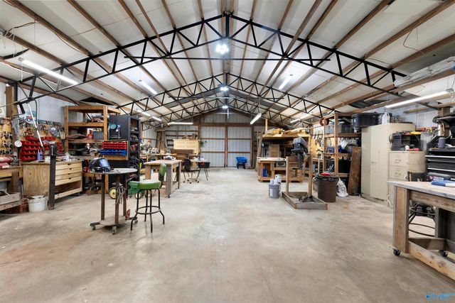 98 Johnson Road, Danville, AL 35619