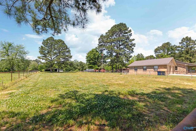 98 Johnson Road, Danville, AL 35619