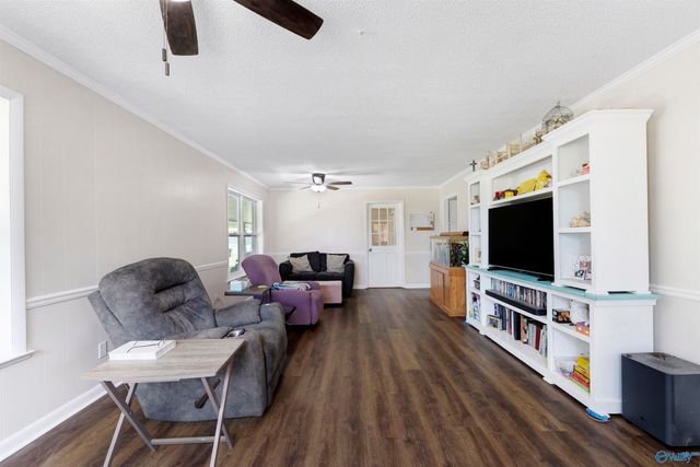 98 Johnson Road, Danville, AL 35619