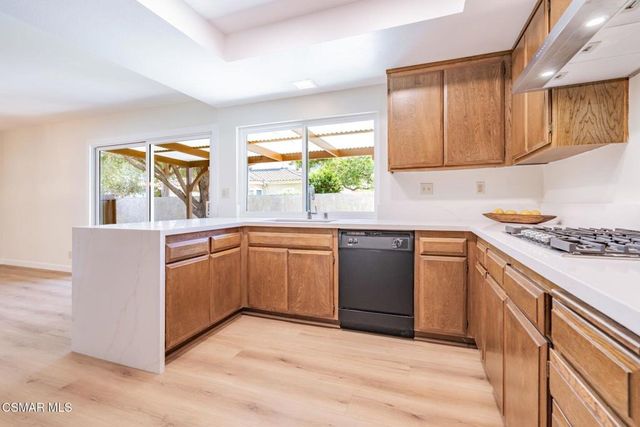310 Erica Place, Oxnard, CA 93036