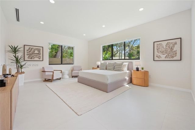 6990 SW 58th Street, Miami, FL 33143