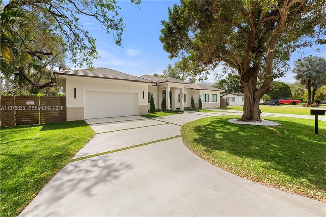 6990 SW 58th Street, Miami, FL 33143