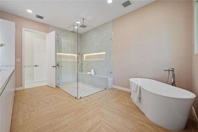 6990 SW 58th Street, Miami, FL 33143