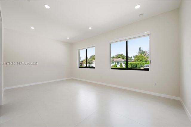 6990 SW 58th Street, Miami, FL 33143
