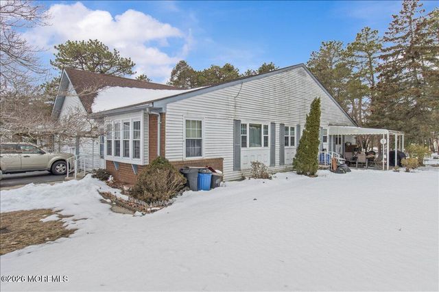 4B Cottage Court, Whiting, NJ 08759