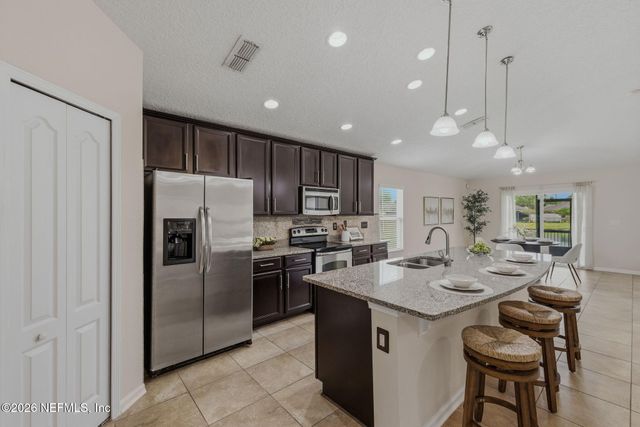 3971 WHITE PELICAN Way, Middleburg, FL 32068