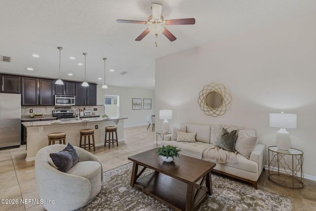 3971 WHITE PELICAN Way, Middleburg, FL 32068