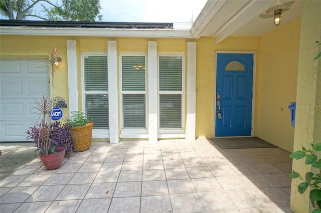5301 CARROLLWOOD MEADOWS DRIVE, Tampa, FL 33625