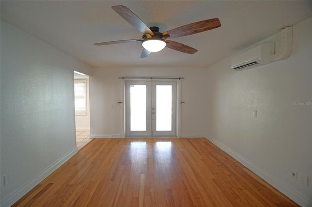 5301 CARROLLWOOD MEADOWS DRIVE, Tampa, FL 33625