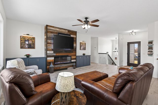 2046 162nd Avenue NE, Andover, MN 55304