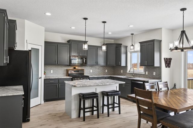 2046 162nd Avenue NE, Andover, MN 55304