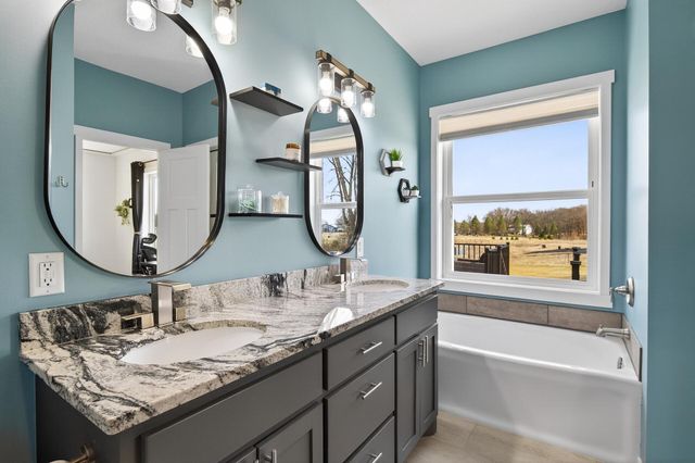 2046 162nd Avenue NE, Andover, MN 55304