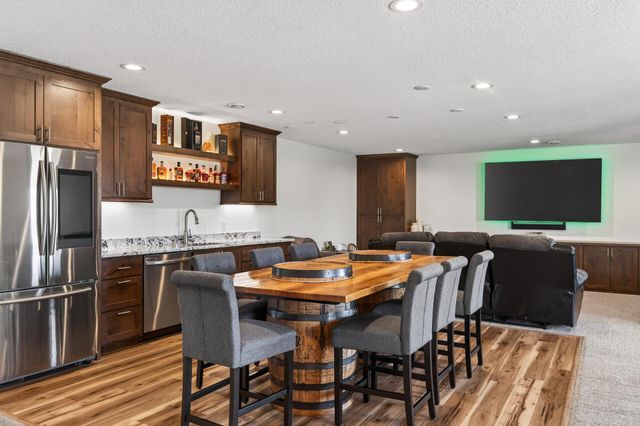 2046 162nd Avenue NE, Andover, MN 55304