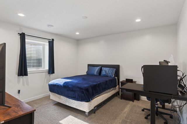 2046 162nd Avenue NE, Andover, MN 55304