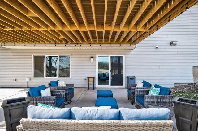 2046 162nd Avenue NE, Andover, MN 55304