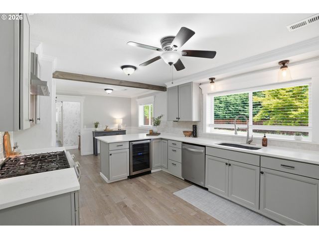 1812 I St, Washougal, WA 98671