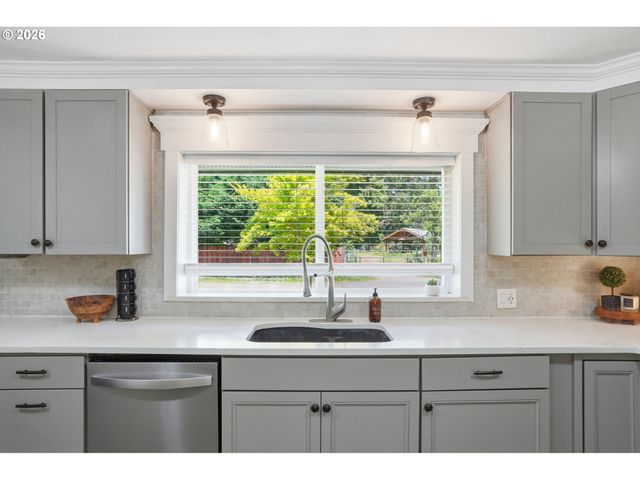 1812 I St, Washougal, WA 98671
