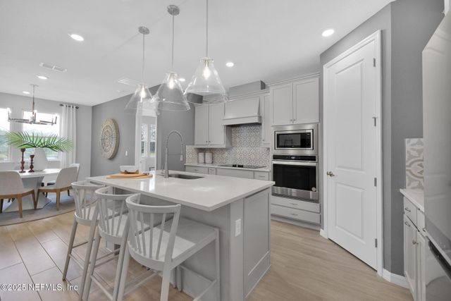 1710 MICKEY Way, Middleburg, FL 32068