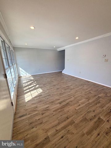 7800 WINONA CT, Annandale, VA 22003