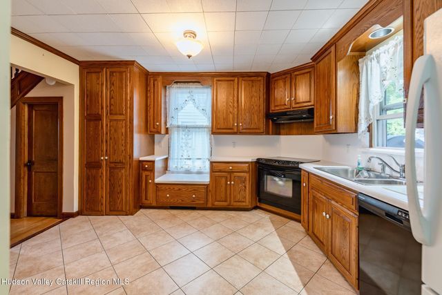 125 Ulster Avenue, Saugerties, NY 12477