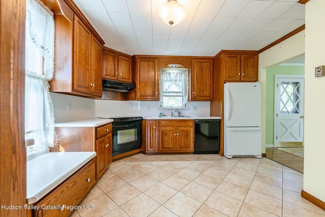 125 Ulster Avenue, Saugerties, NY 12477