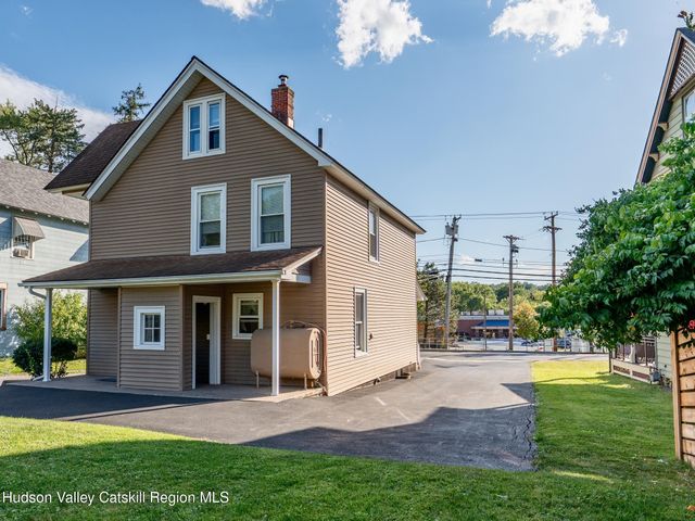 125 Ulster Avenue, Saugerties, NY 12477