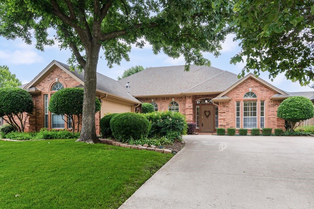 1825 Callender Hill Road, Mansfield, TX 76063