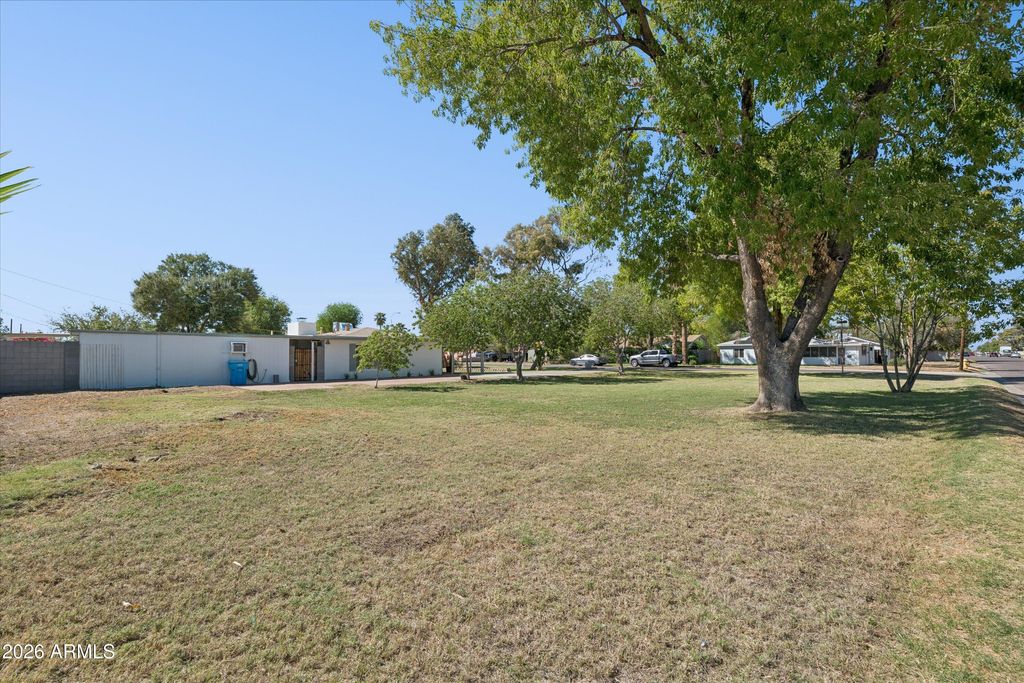 2101 W Minnezona Avenue 1, Phoenix, AZ 85015 — photo 3