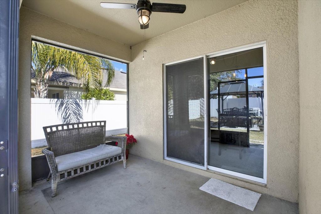 Image 19 of property listing at 4233 BRAMBLEWOOD LOOP, Spring Hill, FL 34609