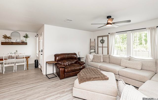 35338 Grovemont Dr, Denham Springs, LA 70706