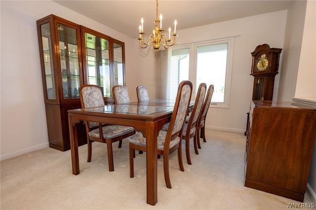 9 Alexander Parkway, Pendleton, NY 14120
