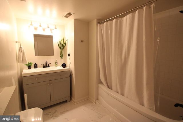 4009 TANEY AVE, Alexandria, VA 22304