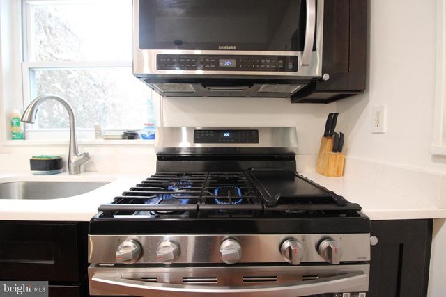 4009 TANEY AVE, Alexandria, VA 22304