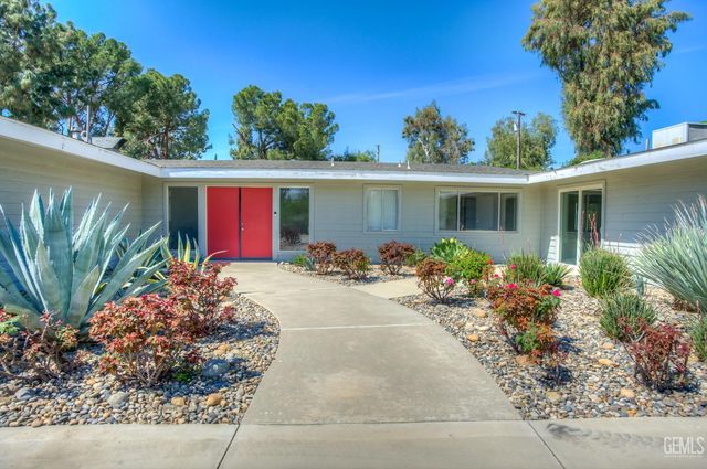 4200 Flintridge Drive, Bakersfield, CA 93306