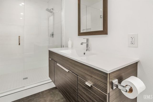 4200 Flintridge Drive, Bakersfield, CA 93306