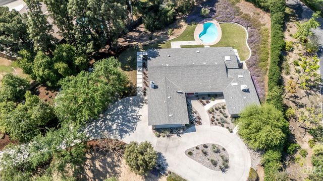4200 Flintridge Drive, Bakersfield, CA 93306